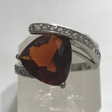Women Fashion Elegant Ring  With Brown Amber & Crystal - size 7